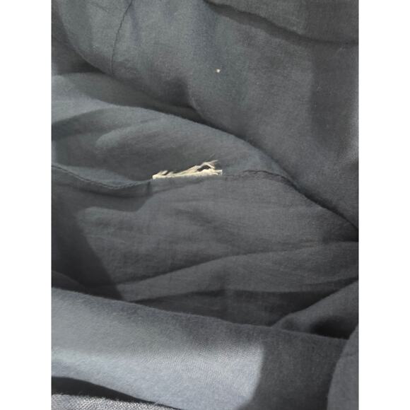 Tommy Bahama navy blue ruffled skirt - 2 - Picture 5 of 5